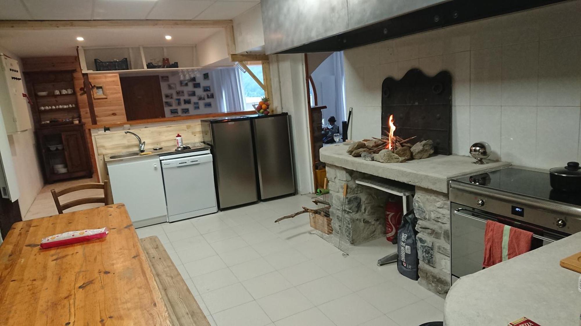 Superbe Logement 12 Pers Famille Ou Groupe. Laruns Buitenkant foto